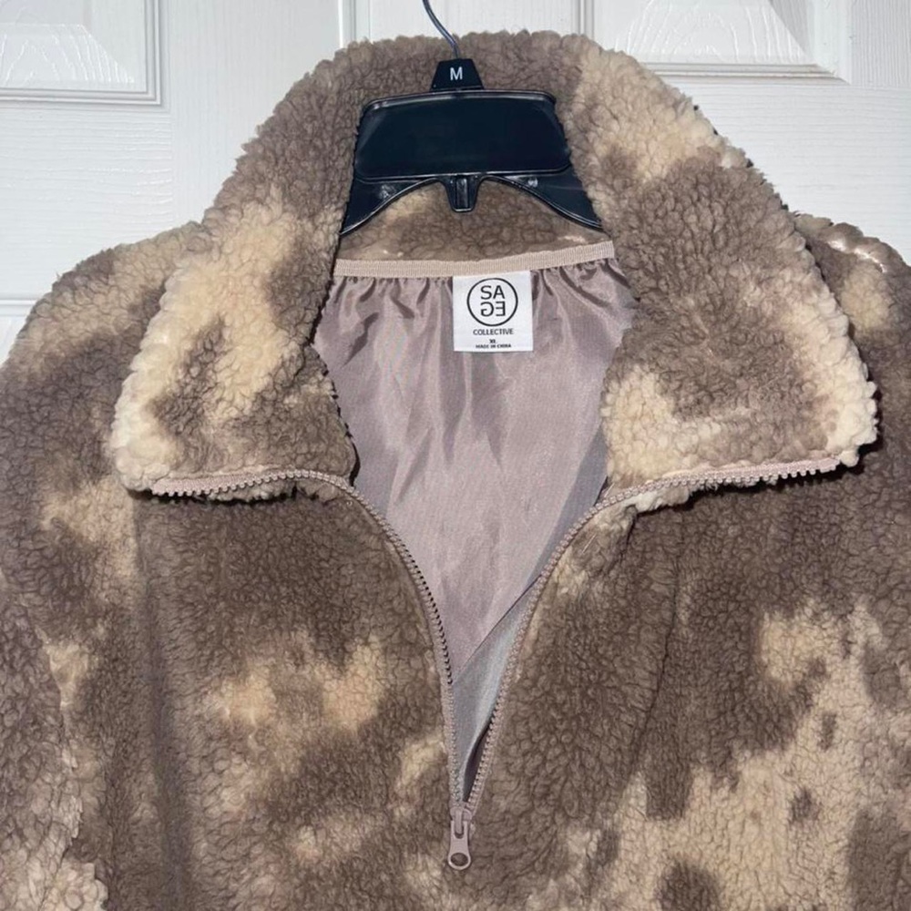 Teddy Jacket - Picture 2 of 4